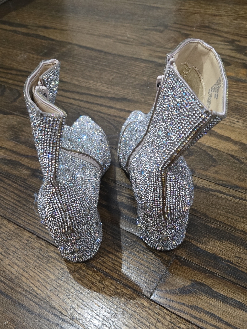 Betsey Johnson Kyla Rhinestone Booties Pointed Toe Size 6 - Picture 3 of 15